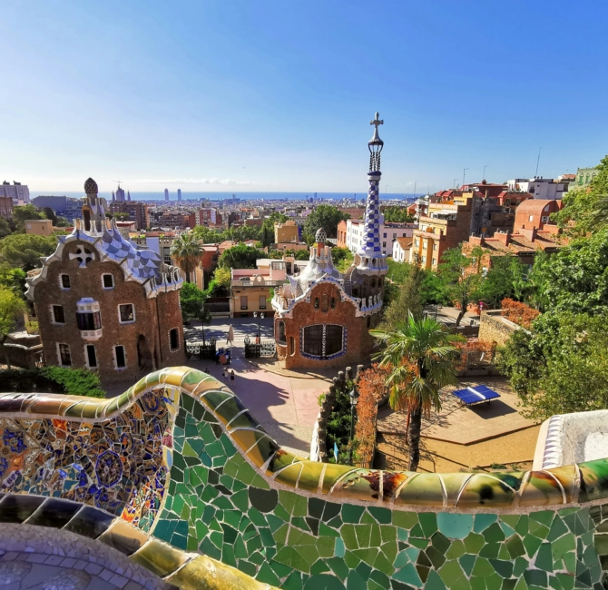 Sagrada Familia vs Park Guell: Which to Visit First?